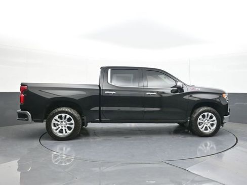 New 2026 Chevrolet Silverado 1500 LTZ w/ LTZ Premium Package AWD/4WD image 17