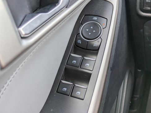 Certified 2023 Ford Explorer XLT w/ Equipment Group 202A image 20