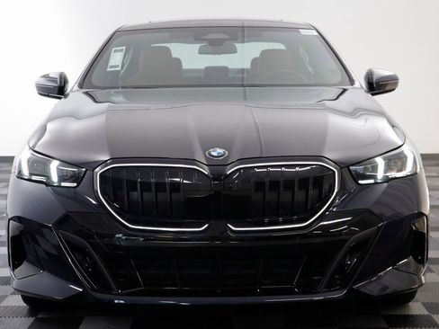 New 2026 BMW 530i xDrive w/ M Sport Package image 22