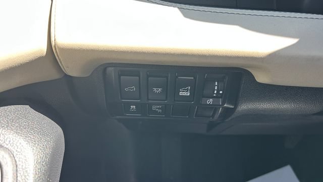 Used 2021 Subaru Ascent Limited w/ Technology Package AWD/4WD image 21