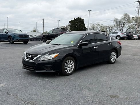 Used 2018 Nissan Altima 2.5 S w/ S Convenience Package image 8