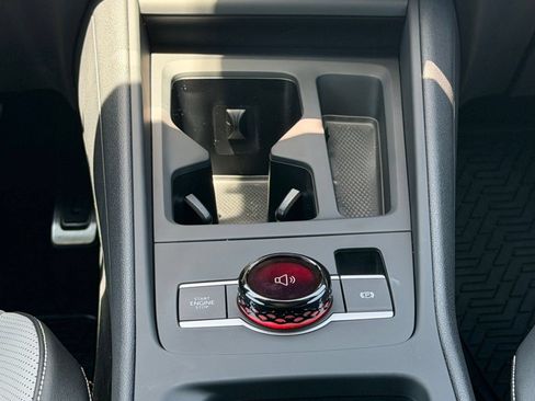 Certified 2026 Volkswagen Tiguan SE R-Line FWD image 26