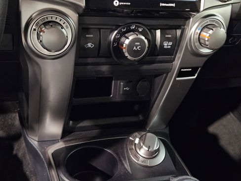 Certified 2024 Toyota 4Runner SR5 image 32