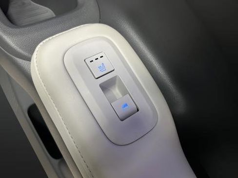 Used 2024 Hyundai Santa Fe Limited image 43