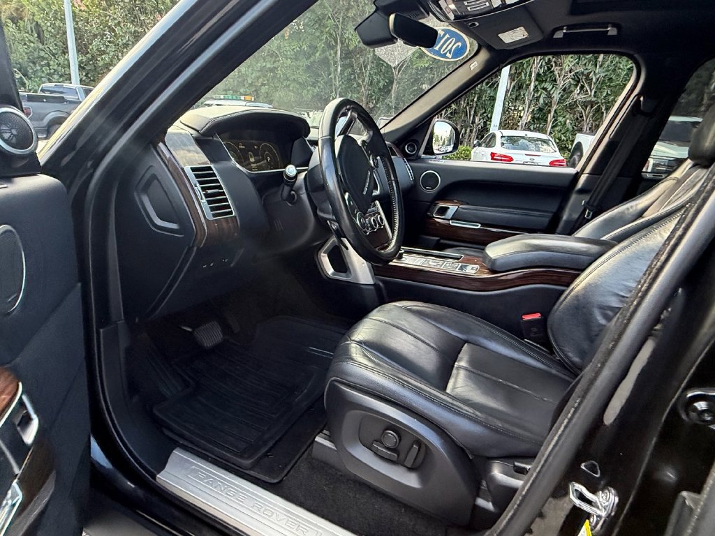 Used 2017 Land Rover Range Rover AWD/4WD image 11