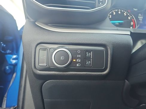 Used 2022 Ford Explorer XLT w/ Equipment Group 202A AWD/4WD image 23