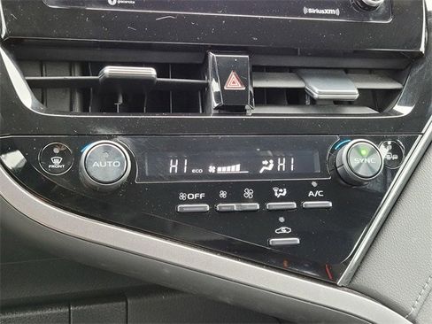 Used 2023 Toyota Camry LE image 20
