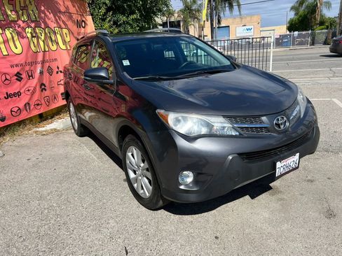 Used 2013 Toyota RAV4 Limited image 3