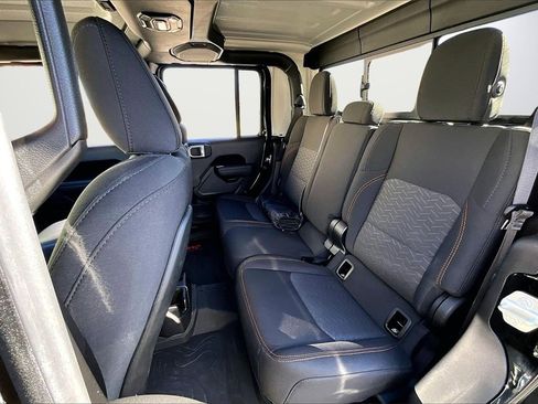 Certified 2023 Jeep Gladiator Mojave w/ Trailer Tow Package image 22