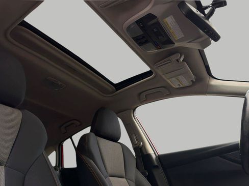 Used 2021 Subaru Crosstrek 2.0i Premium w/ Moonroof Package AWD/4WD image 19