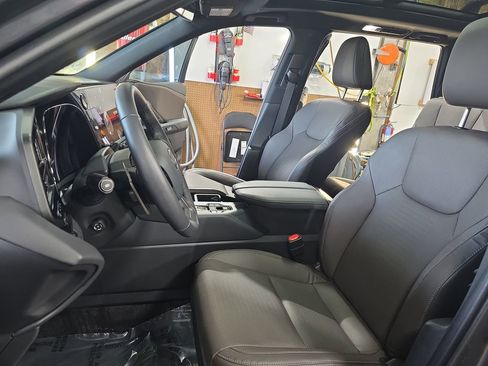 Used 2025 Lexus TX 350 AWD w/ Technology Package image 15