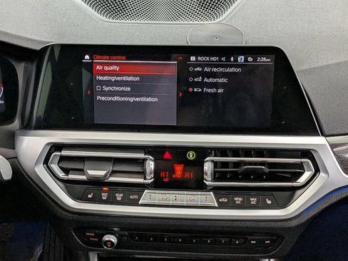 Used 2019 BMW 330i xDrive Sedan w/ Convenience Package AWD/4WD image 31