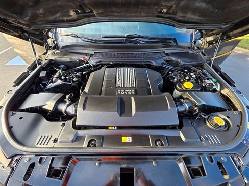 Used 2014 Land Rover Range Rover Sport Supercharged image 30