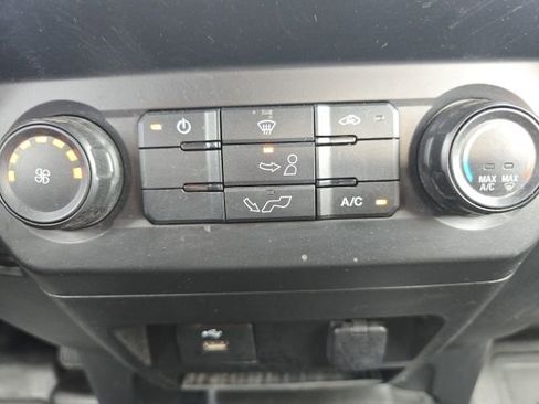Used 2019 Ford F150 XL w/ Equipment Group 101A Mid AWD/4WD image 14