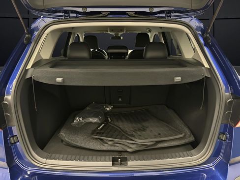 Used 2022 Volkswagen Taos SEL image 14