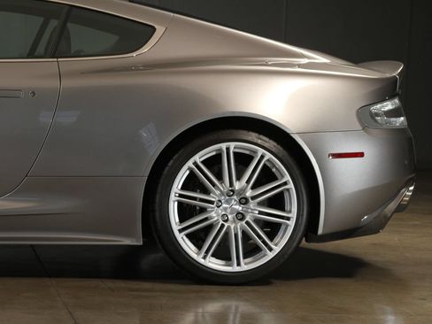 Used 2009 Aston Martin DBS Coupe RWD image 64