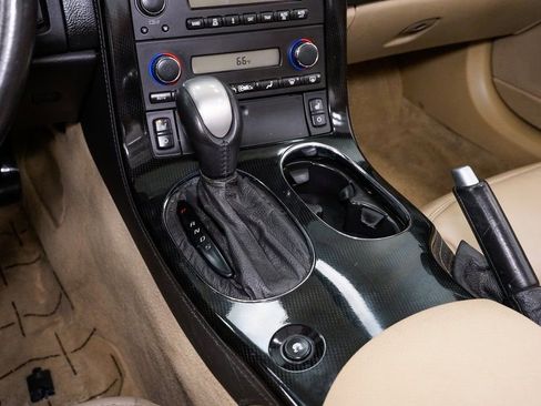 Used 2008 Chevrolet Corvette Convertible w/ Preferred Equipment Group image 18