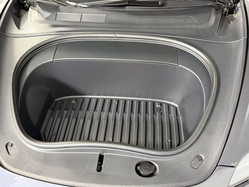 Used 2024 Tesla Model 3 Standard Range RWD image 35