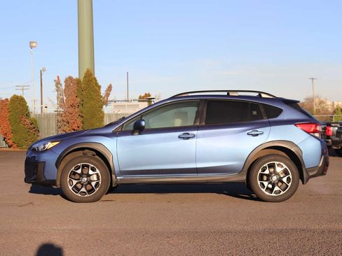 Used 2018 Subaru Crosstrek 2.0i Premium w/ Eyesight System image 8