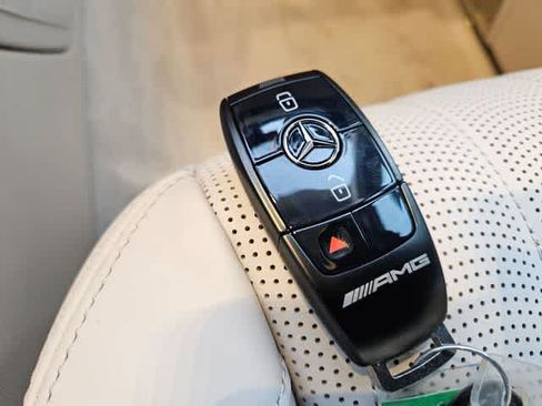 Used 2026 Mercedes-Benz G 63 AMG 4MATIC image 38