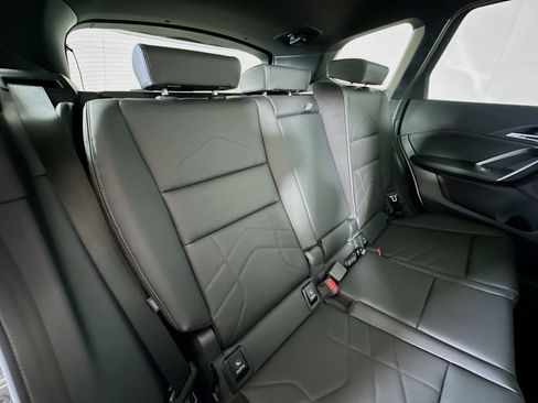 Used 2025 BMW X1 M35i w/ Premium Package image 27