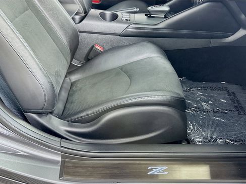 Used 2024 Nissan Z Performance w/ Floor Mat Package image 34