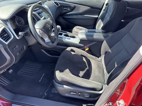 Used 2018 Nissan Murano SV image 9