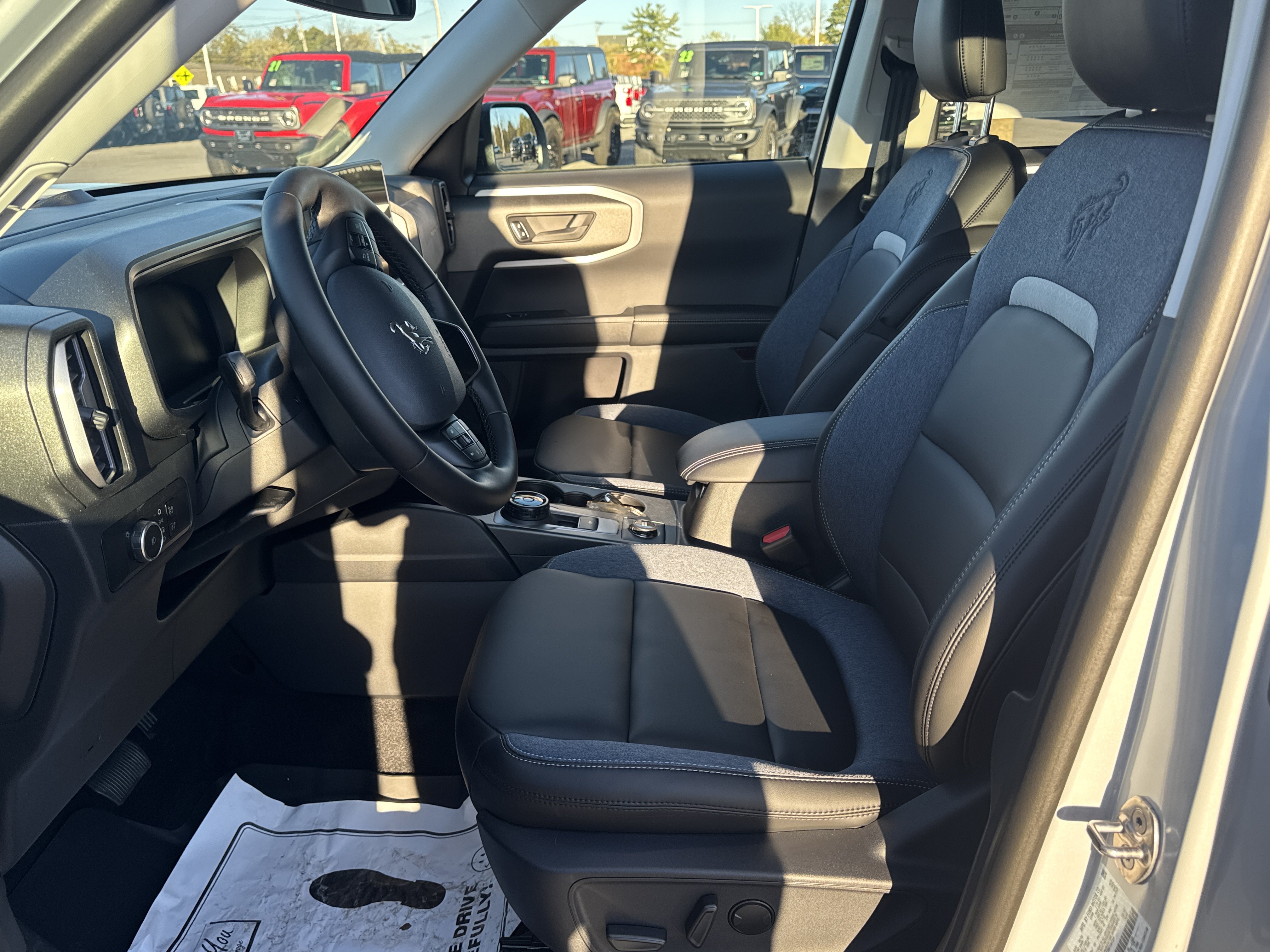 New 2026 Ford Bronco Sport Outer Banks w/ Interior Protection Package AWD/4WD image 12