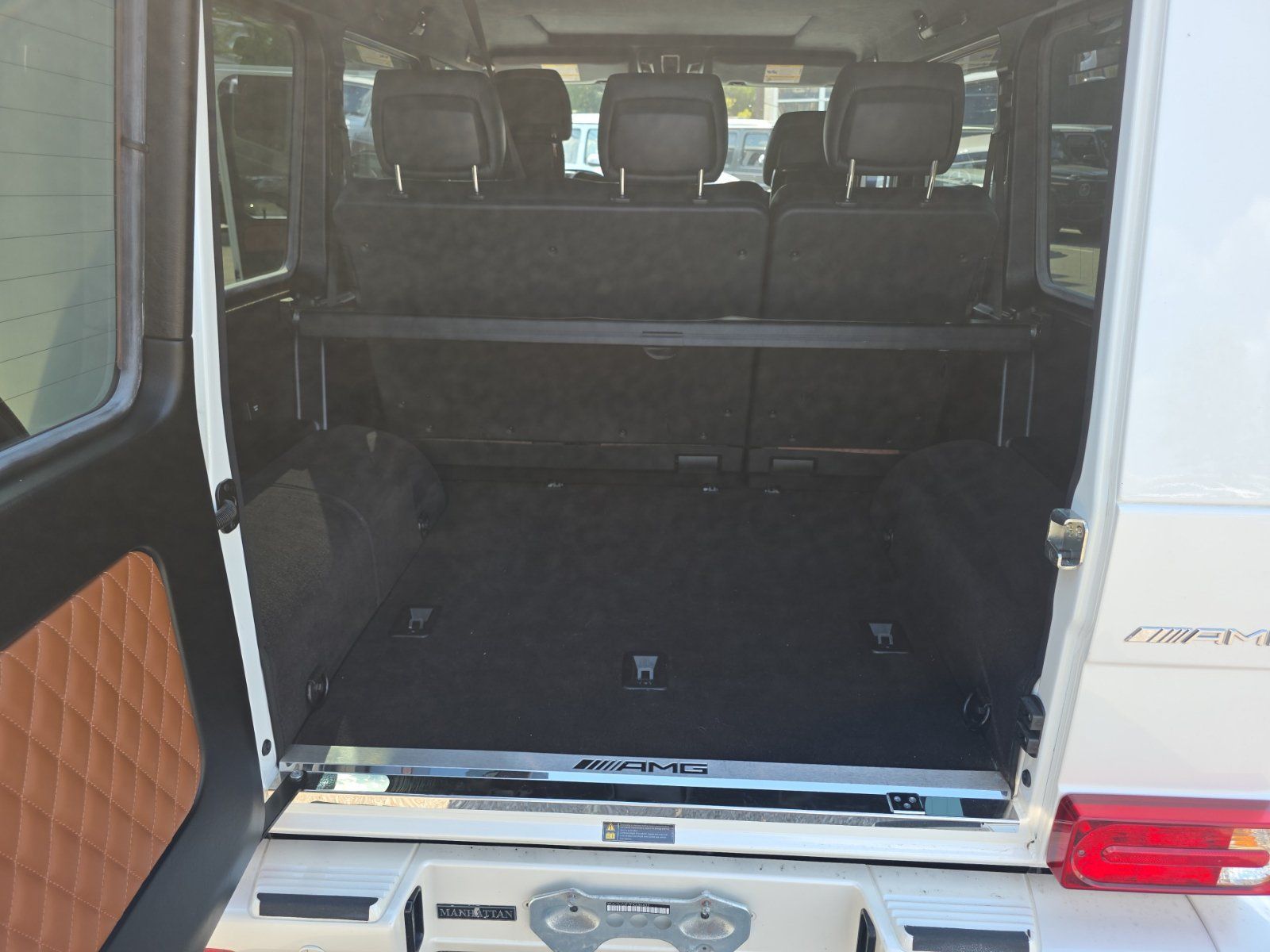 Used 2015 Mercedes-Benz G 63 AMG 4MATIC image 17