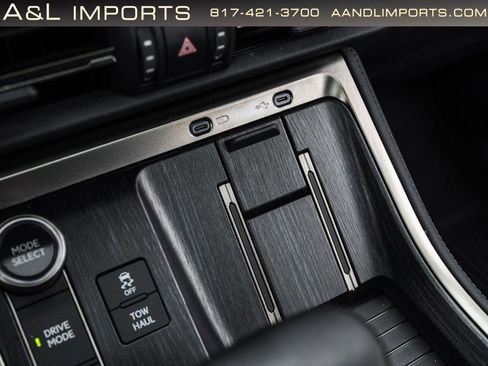 Used 2024 Lexus GX 550 w/ Cold Area Package image 50