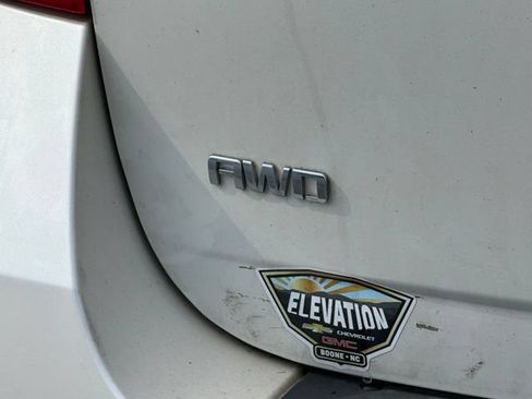 Used 2015 Chevrolet Equinox LT w/ Driver Convenience Package AWD/4WD image 9