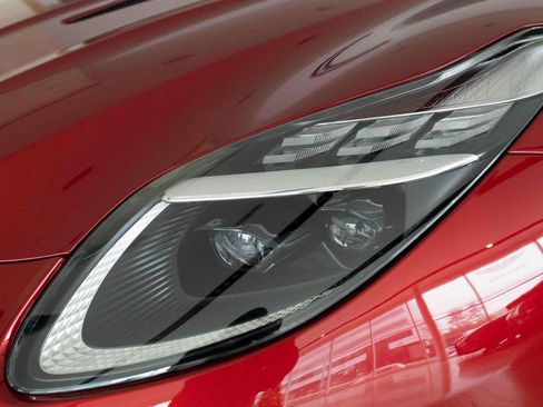 Used 2025 Aston Martin DB12 Convertible RWD image 46