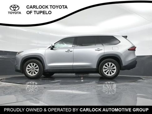 Used 2025 Toyota Grand Highlander AWD image 37