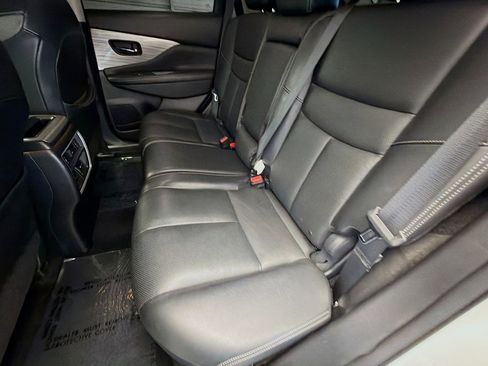 Used 2018 Nissan Murano Platinum w/ Cargo Package FWD image 13