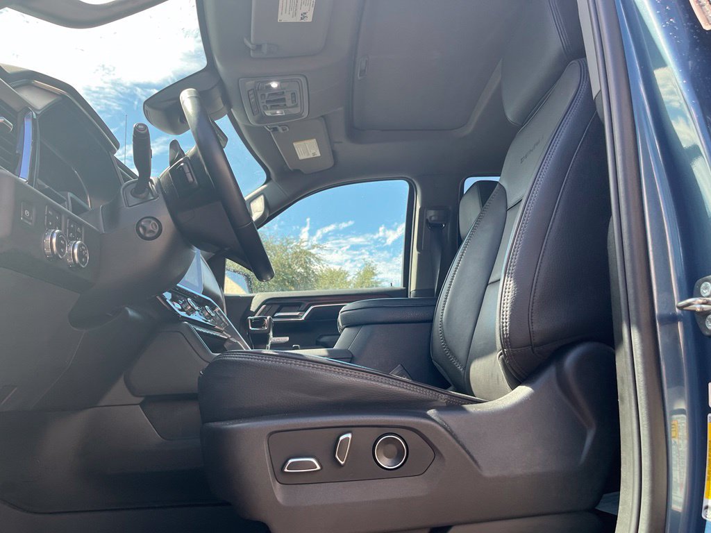 Used 2024 GMC Sierra 1500 Denali w/ Denali Reserve Package AWD/4WD image 7