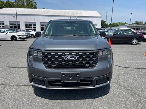 Used 2025 Ford Maverick XLT w/ XLT Luxury Package FWD image 9