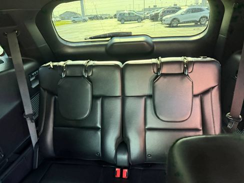 Used 2022 Ford Explorer ST w/ Equipment Group 401A AWD/4WD image 14