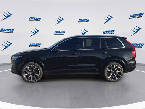 Used 2022 Volvo XC90 T6 Momentum w/ Climate Package image 5