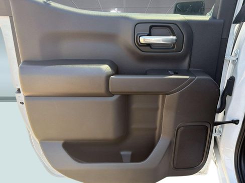 Used 2025 Chevrolet Silverado 1500 Custom w/ LPO, Dark Essentials Package RWD image 27