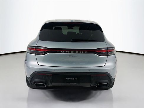 New 2026 Porsche Macan image 26