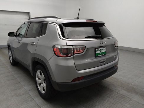 Used 2021 Jeep Compass Latitude FWD image 5