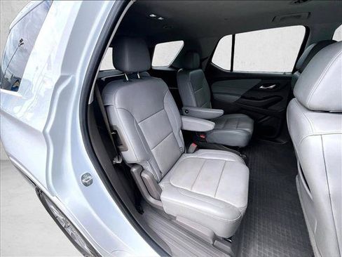 Used 2020 Chevrolet Traverse Premier w/ LPO, Floor Liner Package FWD image 28