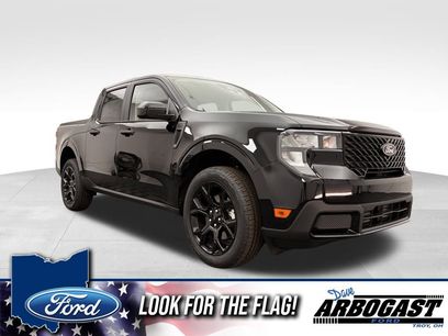 New 2025 Ford Maverick XLT w/ Black Appearance Package