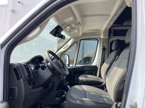Used 2022 RAM ProMaster 2500 FWD image 10