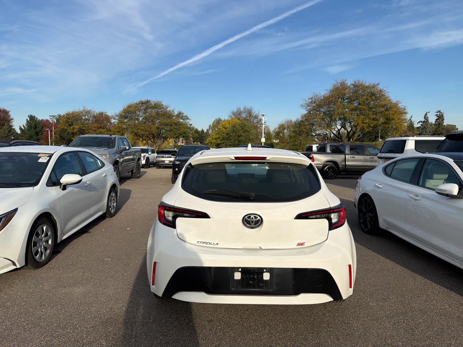 Used 2025 Toyota Corolla SE FWD image 5