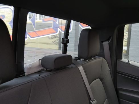 Used 2024 Chevrolet Colorado Trail Boss w/ LPO, Dark Essentials Package AWD/4WD image 9