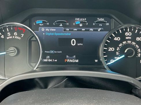 Used 2019 Ford F150 Lariat w/ Equipment Group 502A Luxury image 14