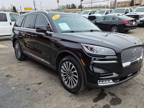 Used 2021 Lincoln Aviator Reserve w/ Elements Package Plus image 3