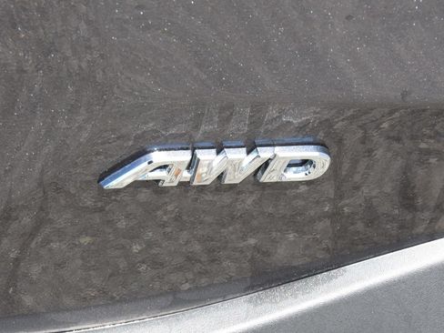 Certified 2024 Toyota RAV4 LE AWD/4WD image 9