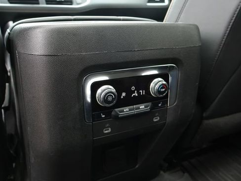 Certified 2023 GMC Yukon SLT w/ SLT Premium Package AWD/4WD image 14